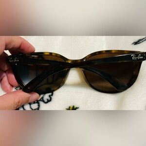 RayBan 4167 Sunglasses